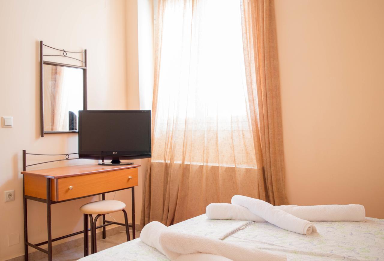 Manesi Apartments Boumboukas Екстер'єр фото